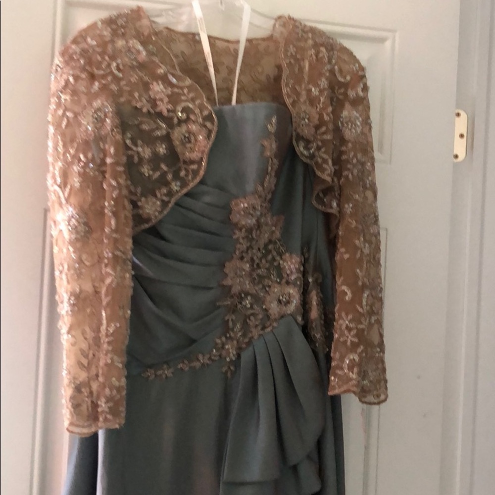 MOB Elegant Dress